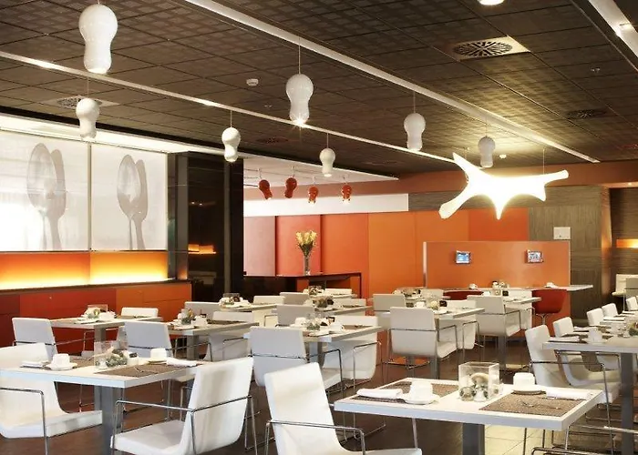 Ilunion Hotel