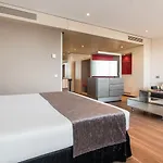 Ilunion Hotel