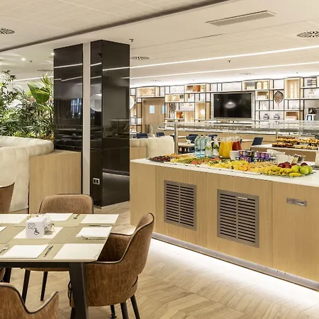 Ilunion Hotel 4*